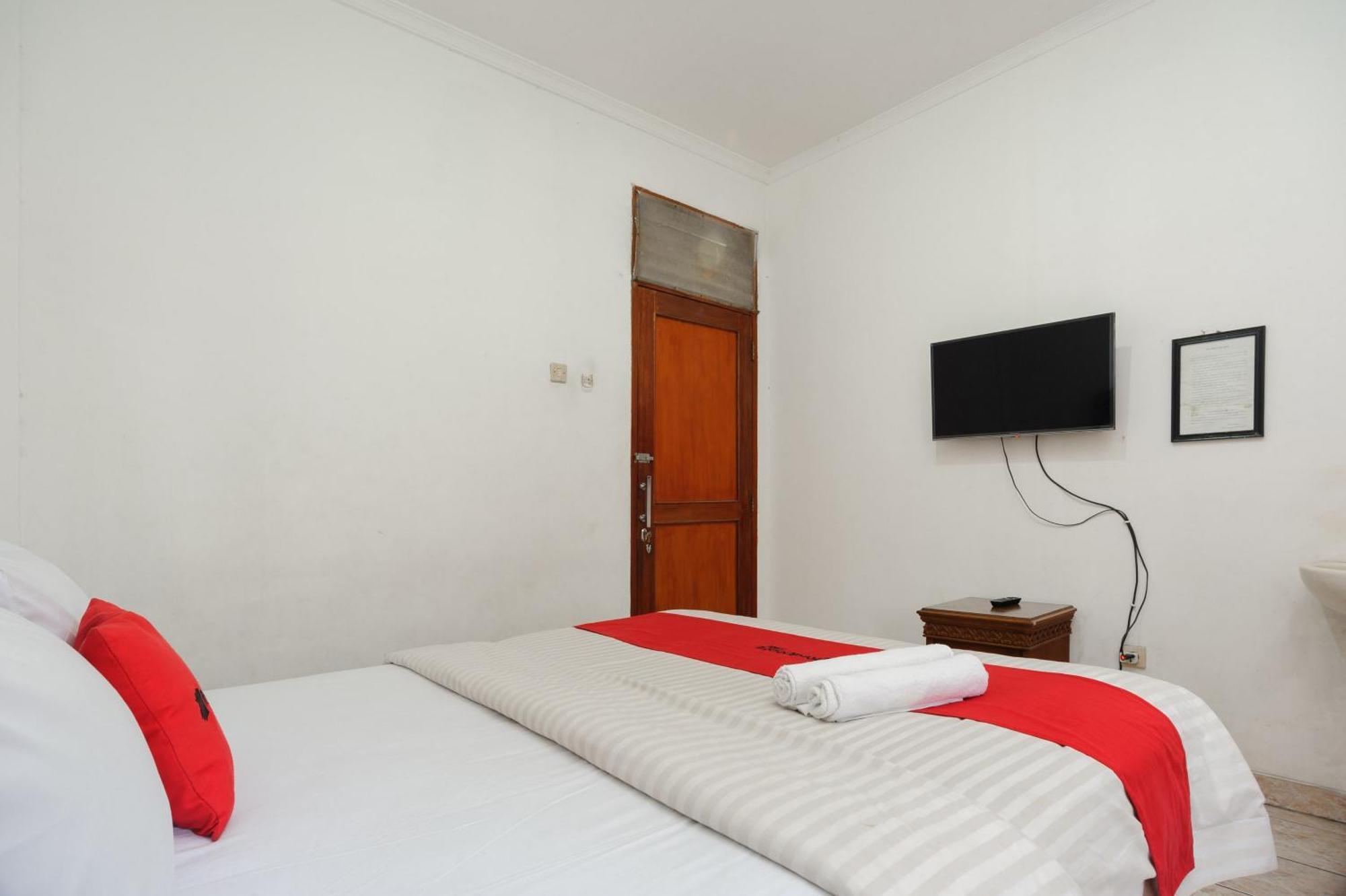 Reddoorz Syariah Near Aeon Mall Tanjung Barat Jakarta Extérieur photo